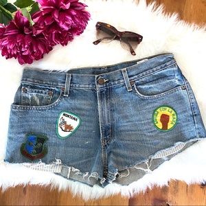 Levi’s patch cutoff shorts